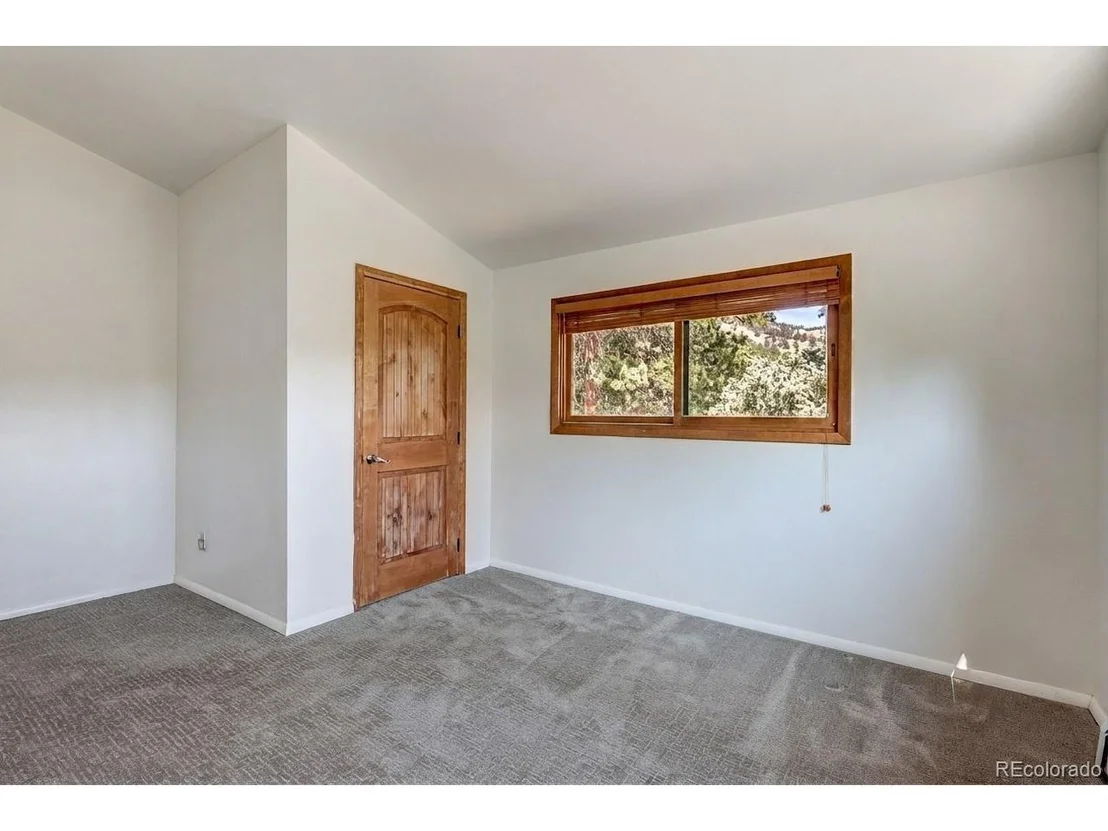 Photo of 8825 Blue Mountain Dr