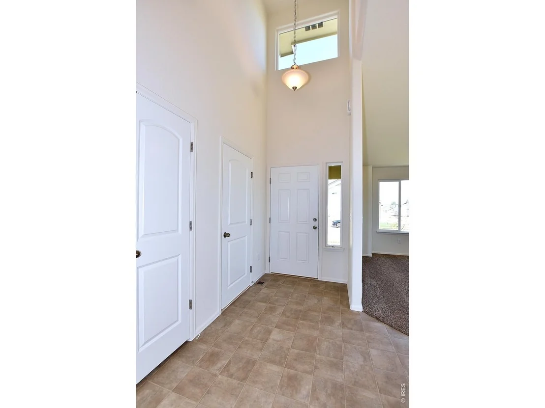 Photo of 2379 Jasmine Ln