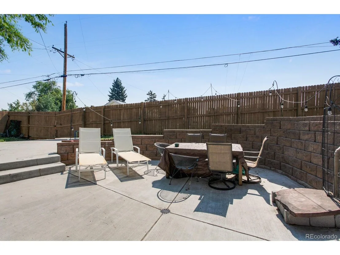 Photo of 3473 W 9th Ave