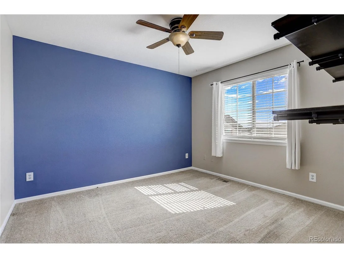 Photo of 420 Tumbleweed Dr