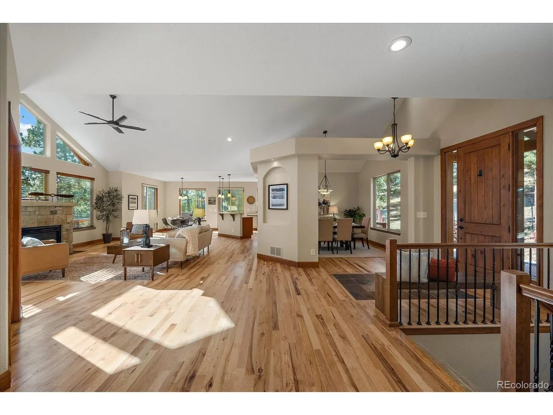 Photo of 28857 Cedar Cir