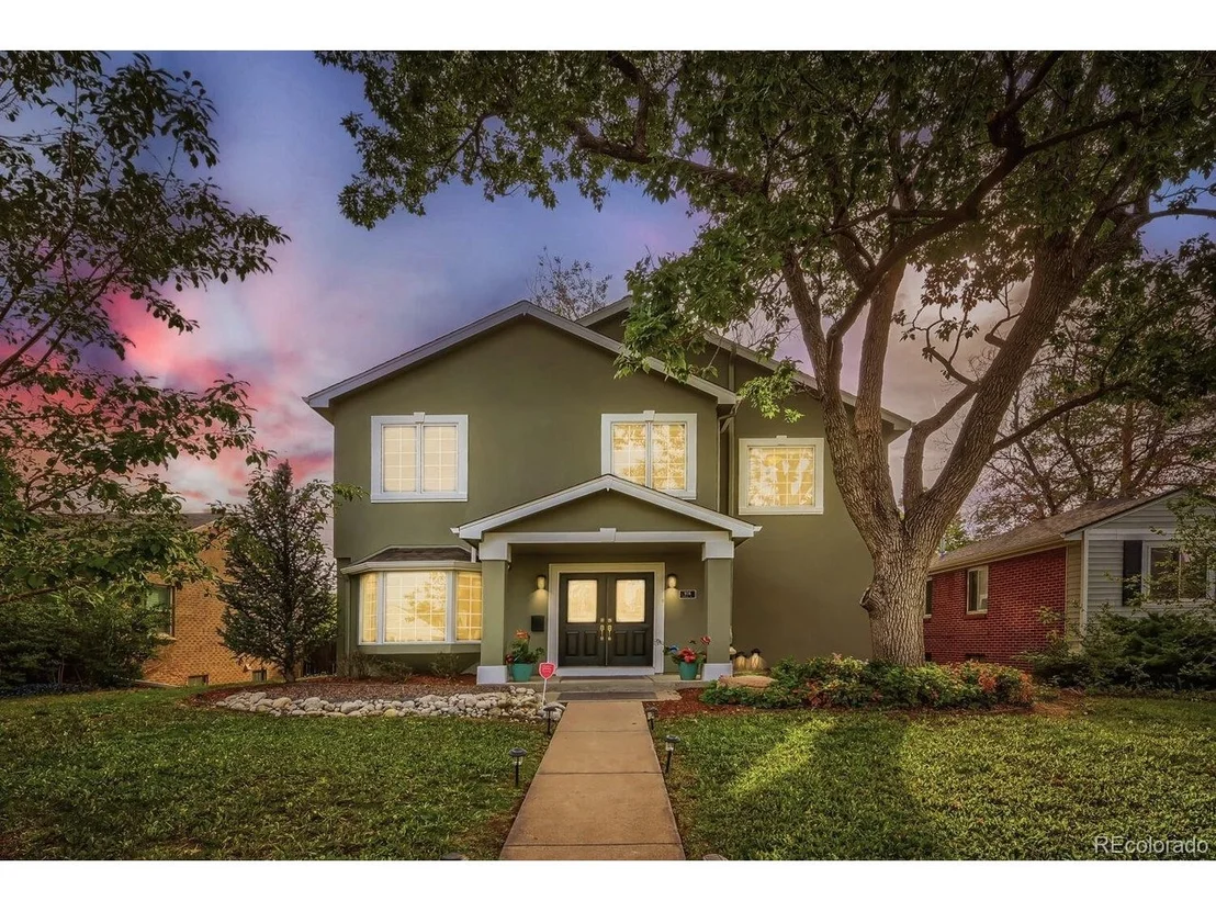 Photo of 906 Forest St