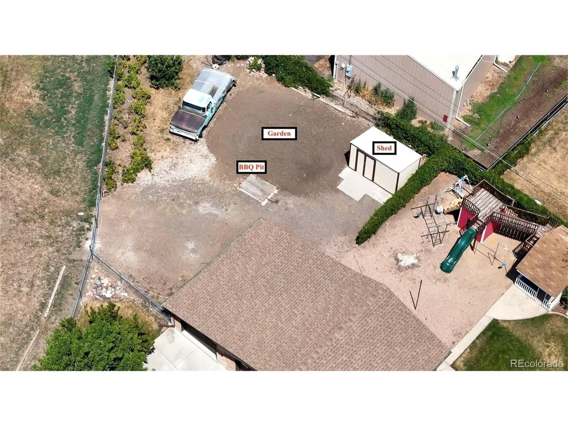Photo of 1469 Douglas Dr