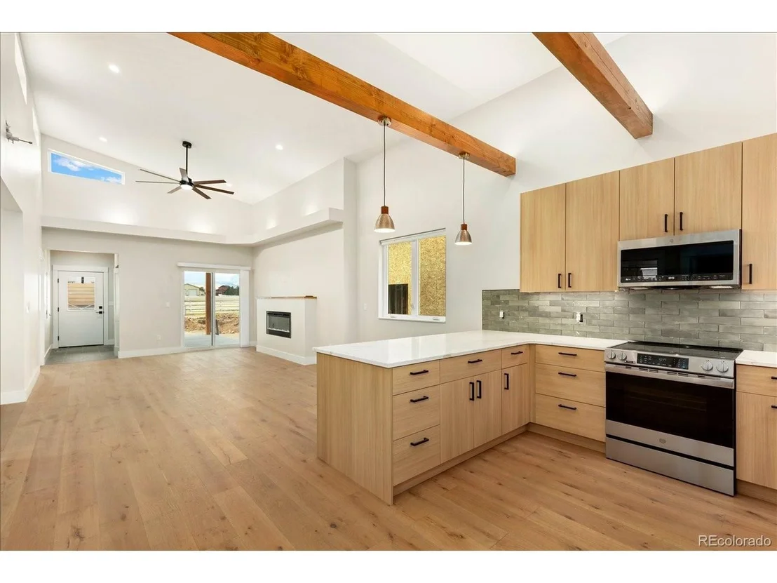 Photo of 140 Mesa View Ln