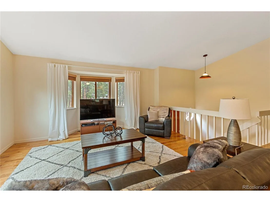 Photo of 256 Gunsmoke Dr