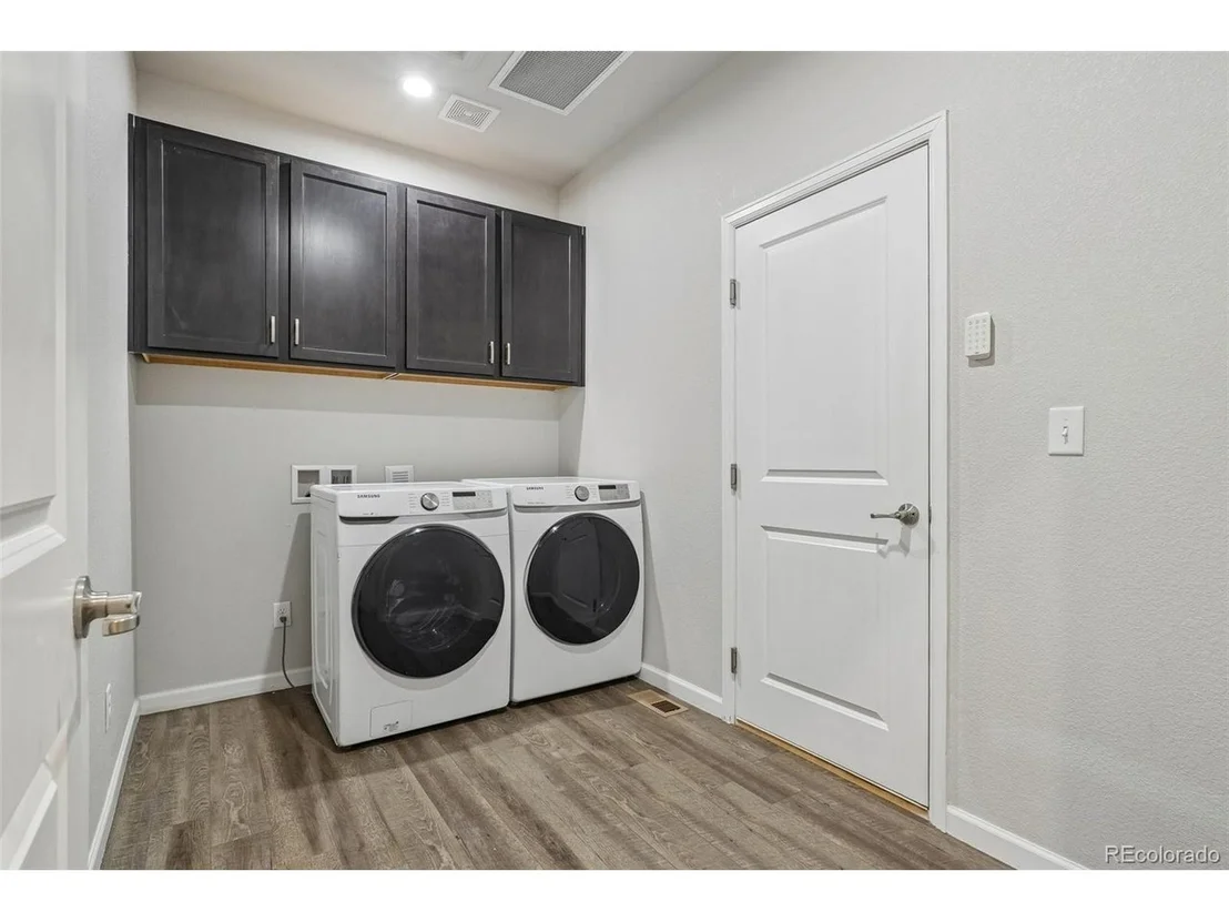 Photo of 291 Saskatoon Dr