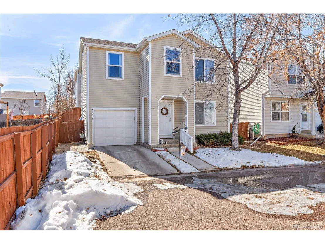 Photo of 11708 W Tufts Pl