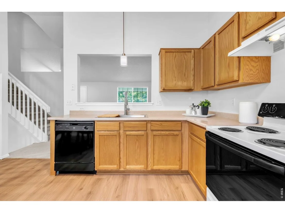 Photo of 1106 Red Oak Dr