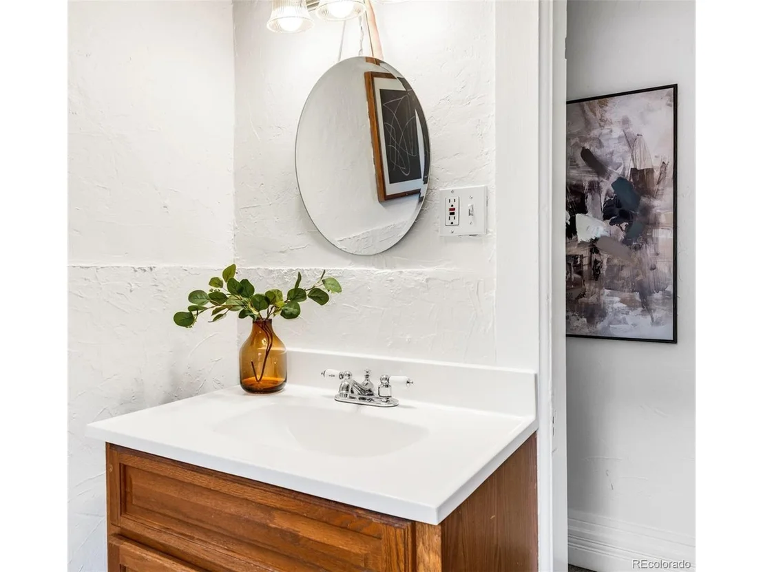 Photo of 3336 Bryant St