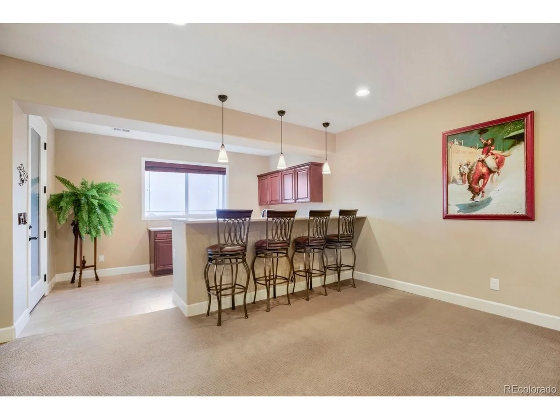 Photo of 9432 Noble Way