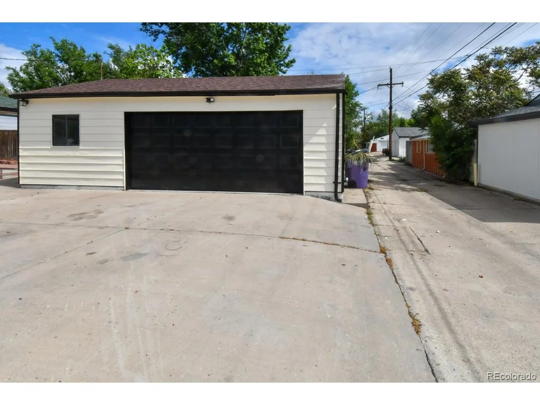Photo of 1000 N Hooker St