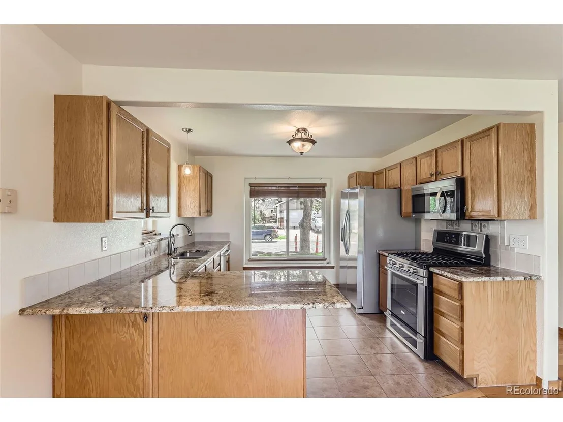 Photo of 2221 Nicholas Dr