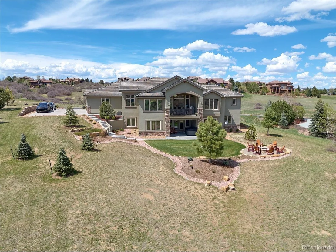 Photo of 5195 Raintree Cir