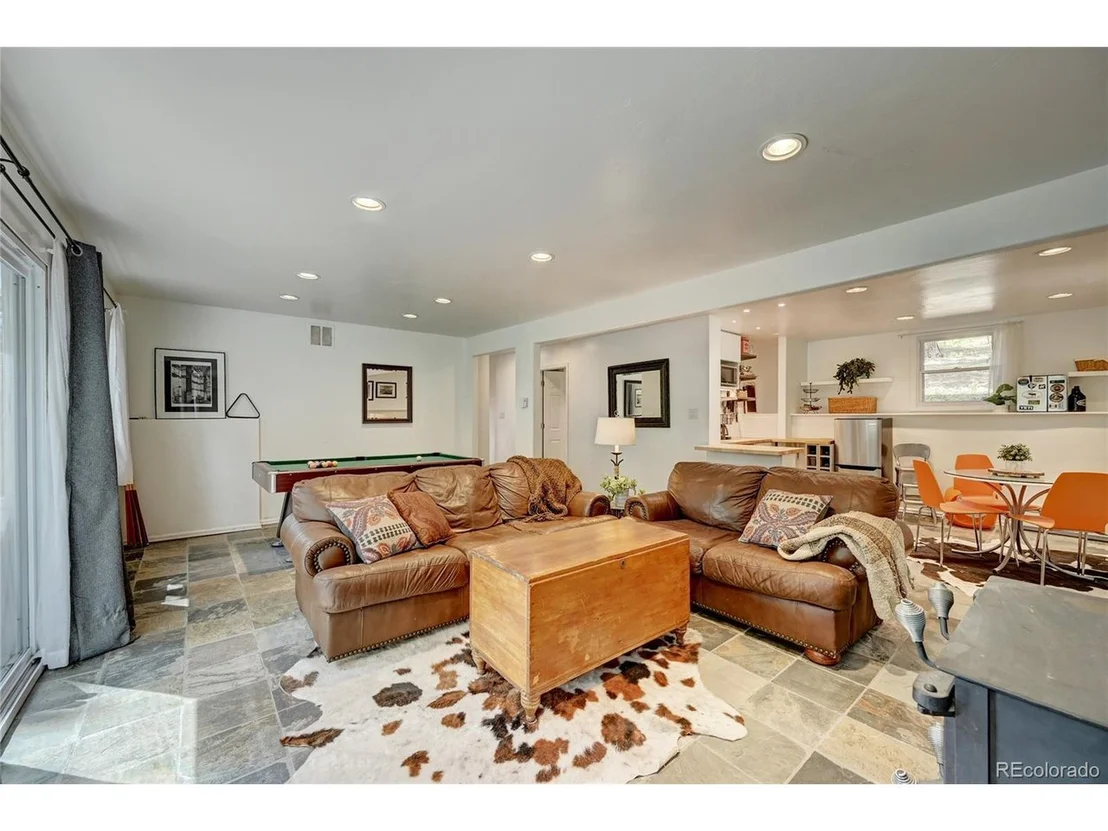 Photo of 6549 Modoc Ln