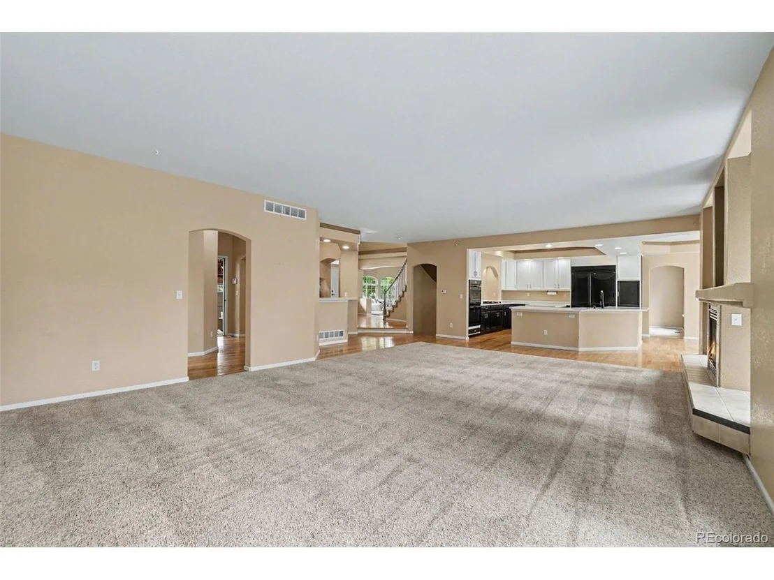 Photo of 4566 Castle Cir