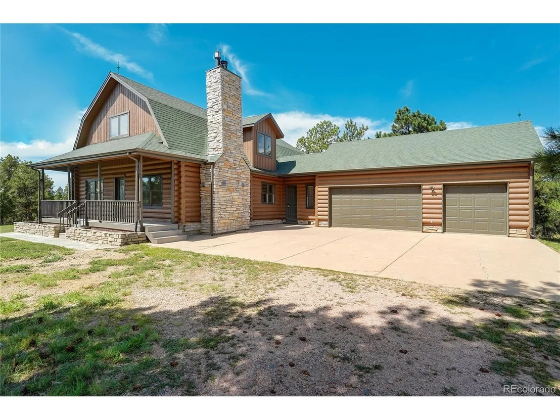 Photo of 18820 Saddle Blanket Ln
