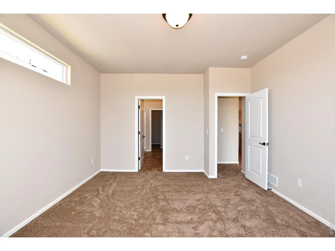 Photo of 524 86th Ave