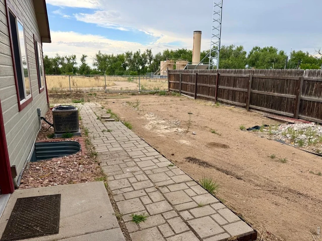 Photo of 459 Stevens Cir