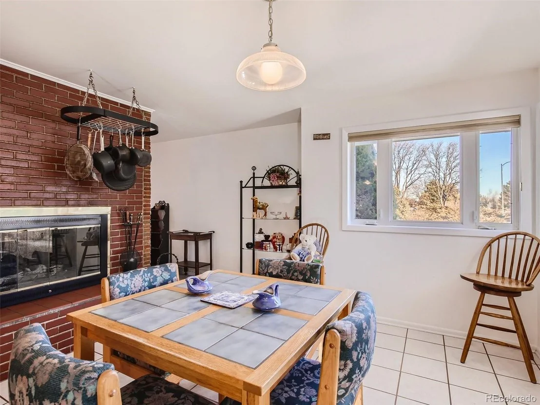 Photo of 201 Locust Ln