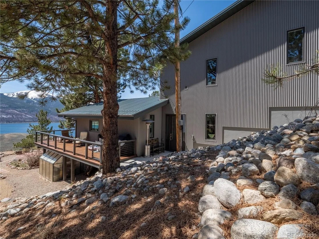 Photo of 48 Mount Hope Dr