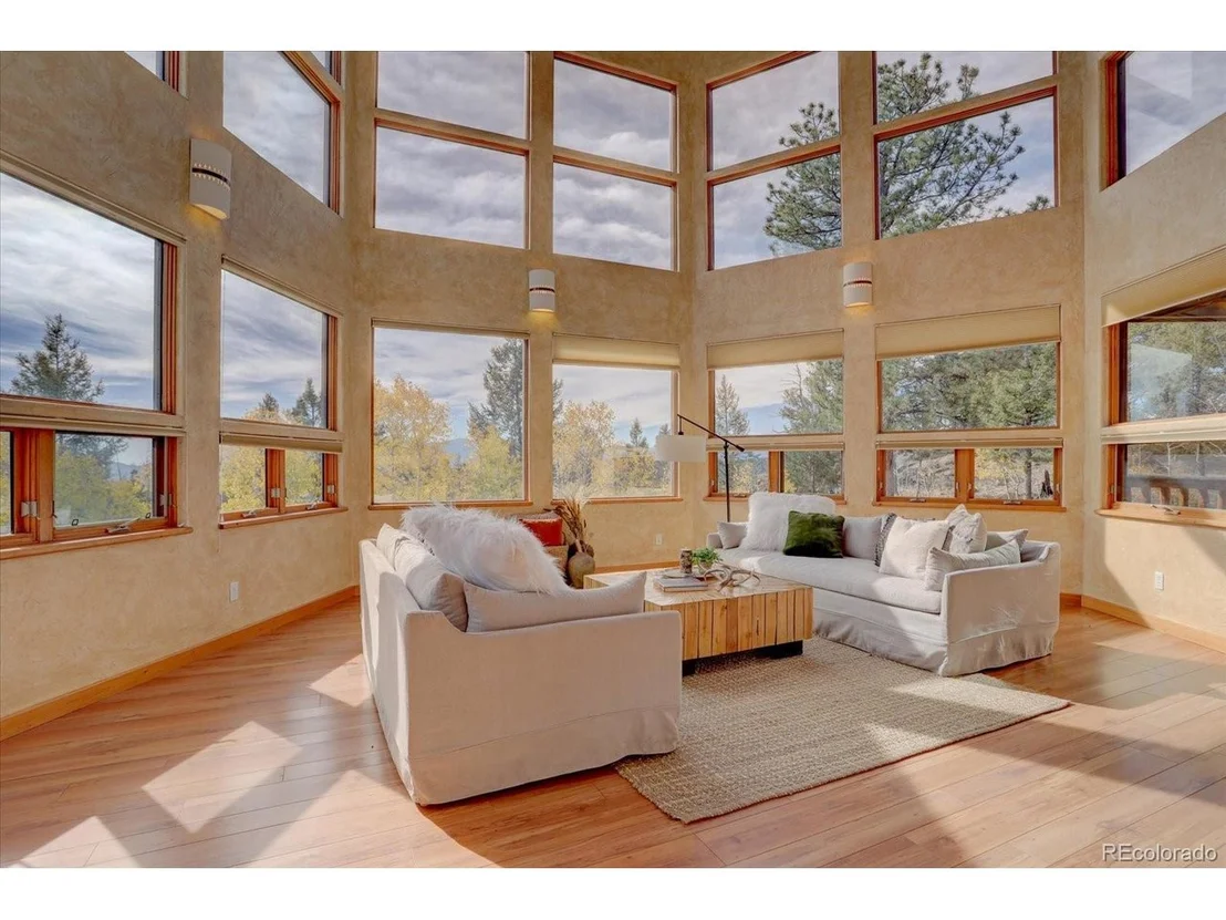 Photo of 12227 Calfee Gulch Rd