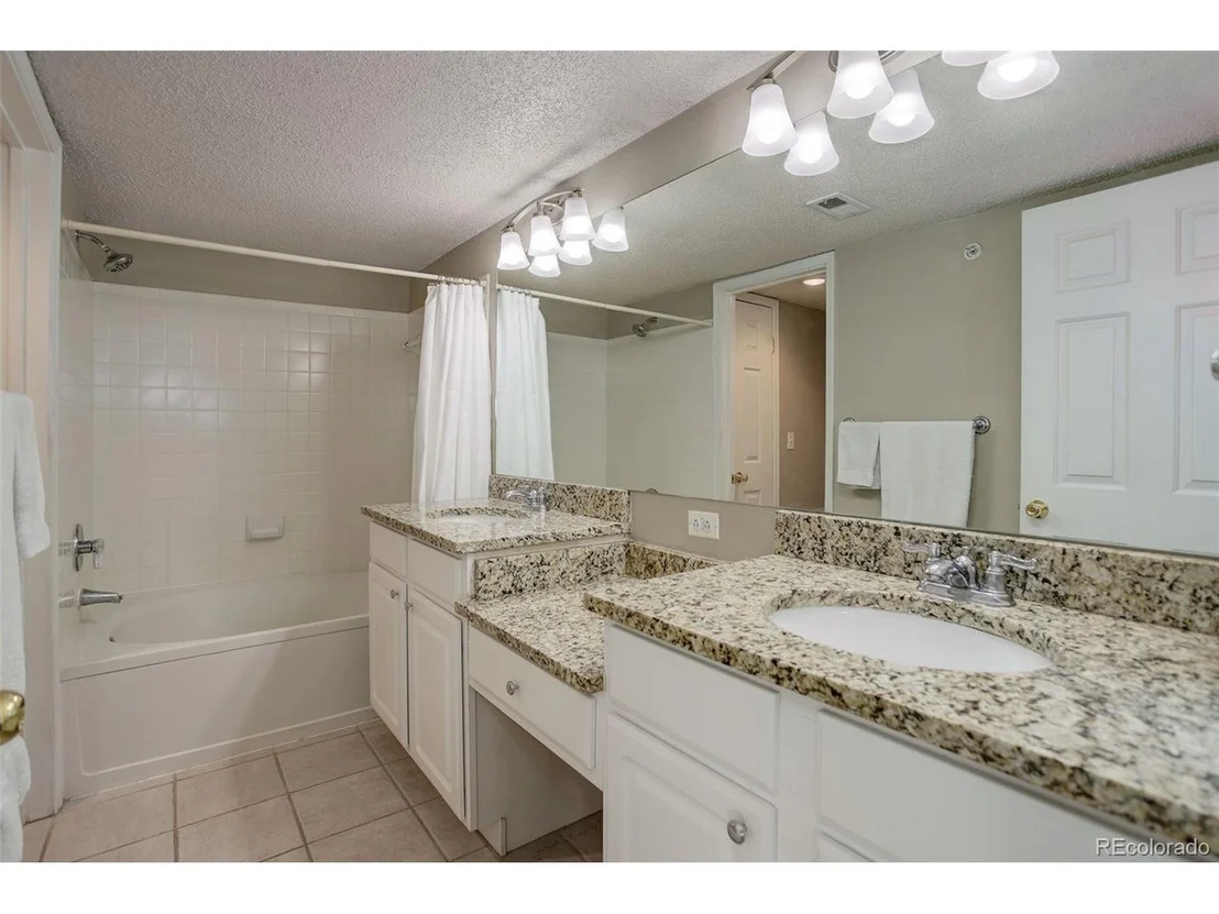 Photo of 2182 Eagle Ave