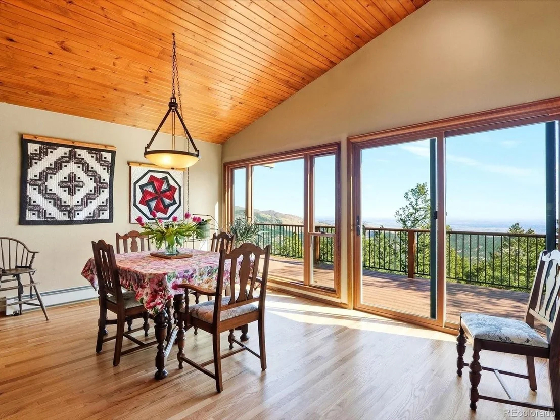 Photo of 345 Deer Trail Cir