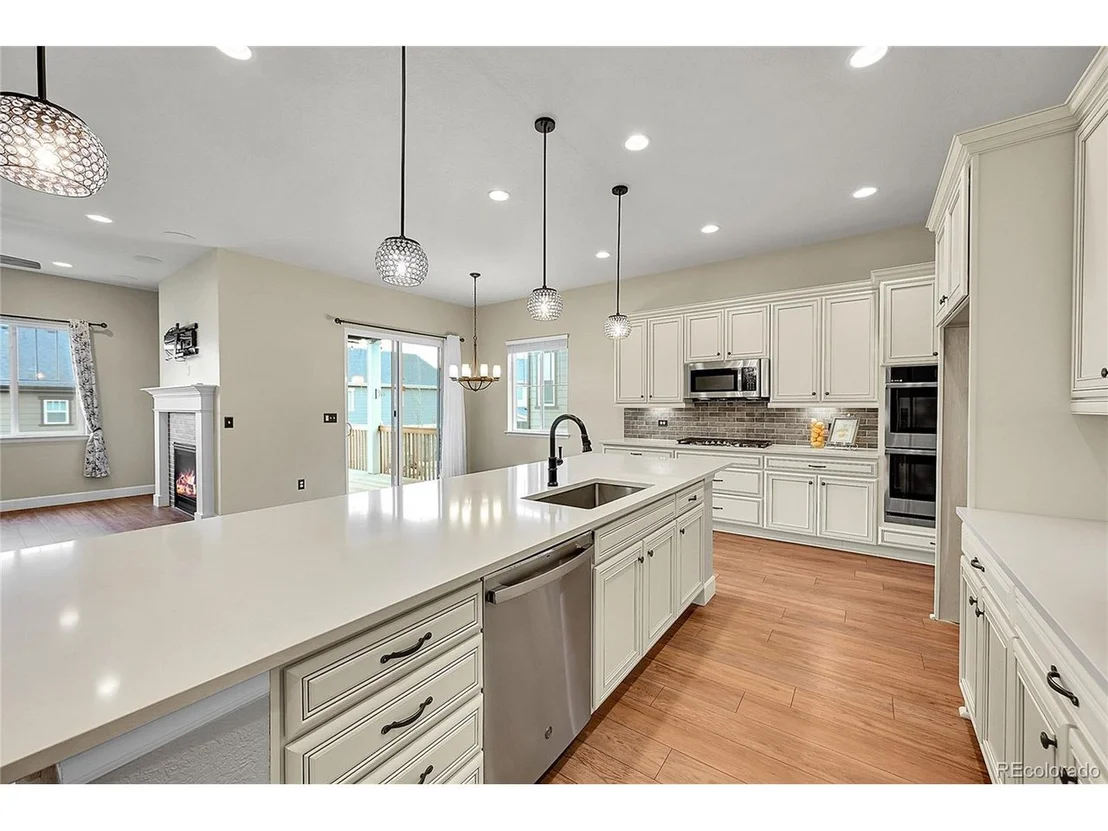 Photo of 5190 Ditmars Trl