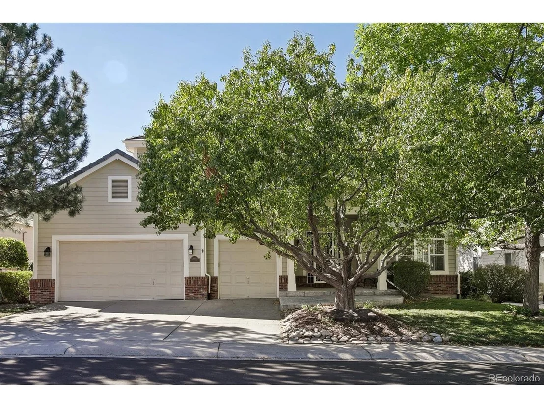 Photo of 9969 Longview Dr