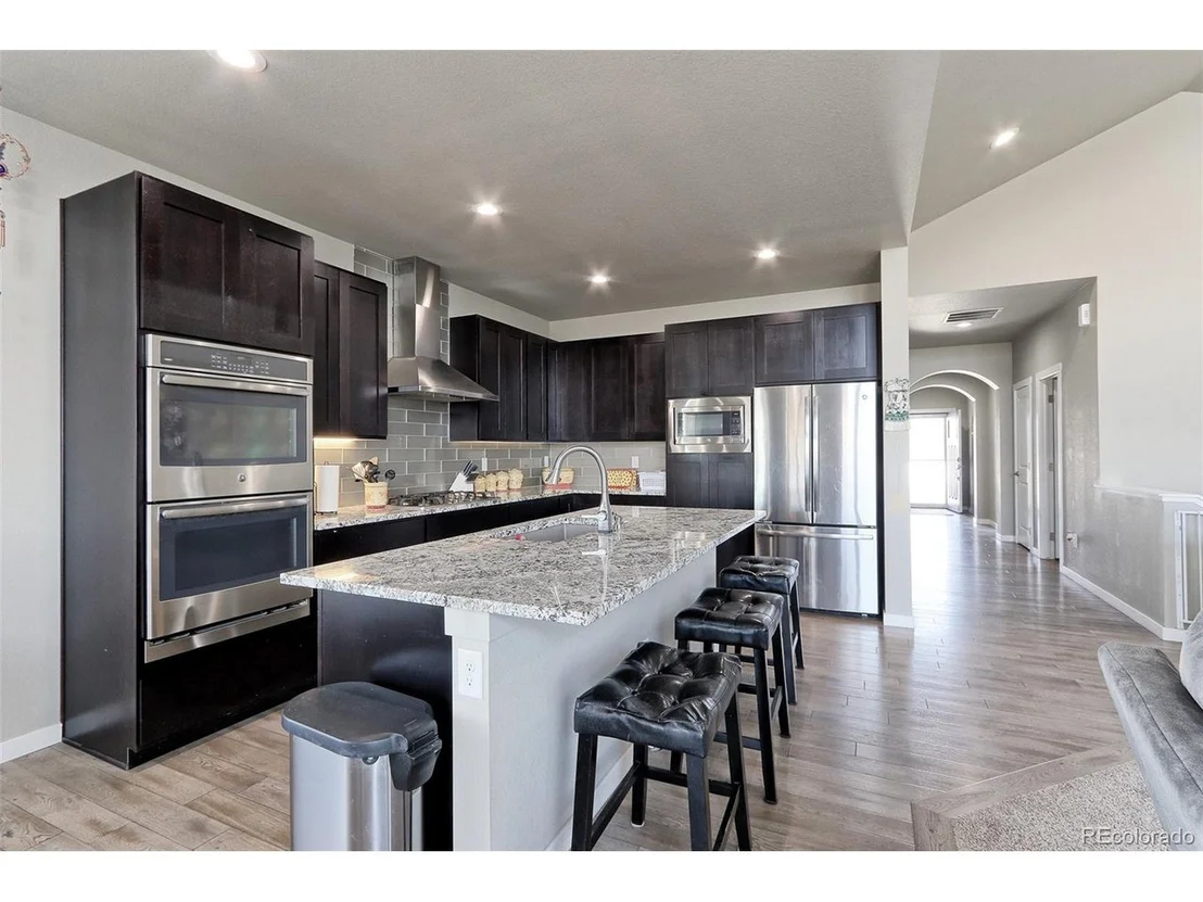 Photo of 465 Wyatt Dr