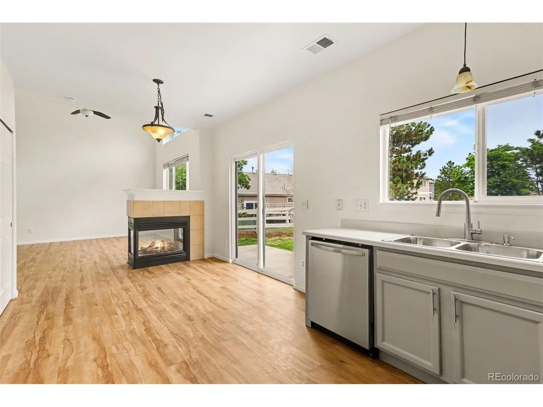 Photo of 14957 E Maple Pl
