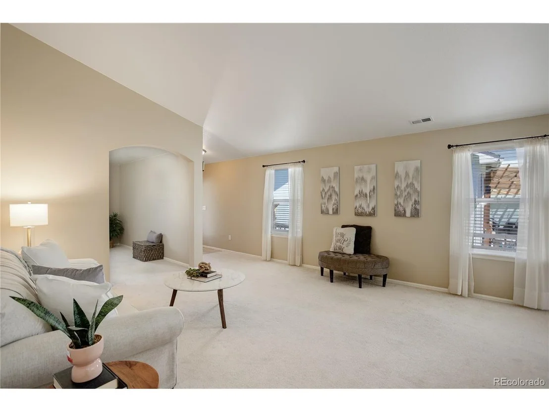 Photo of 162 Blue Stem St