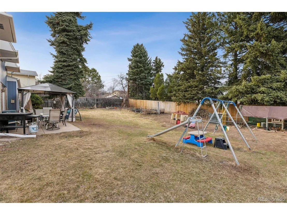 Photo of 8785 E Floyd Cir