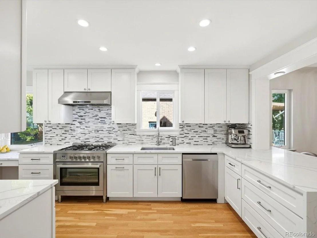 Photo of 2335 Kearney St