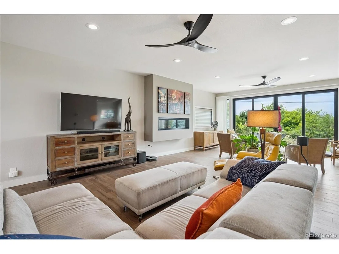 Photo of 31 Skyline Dr