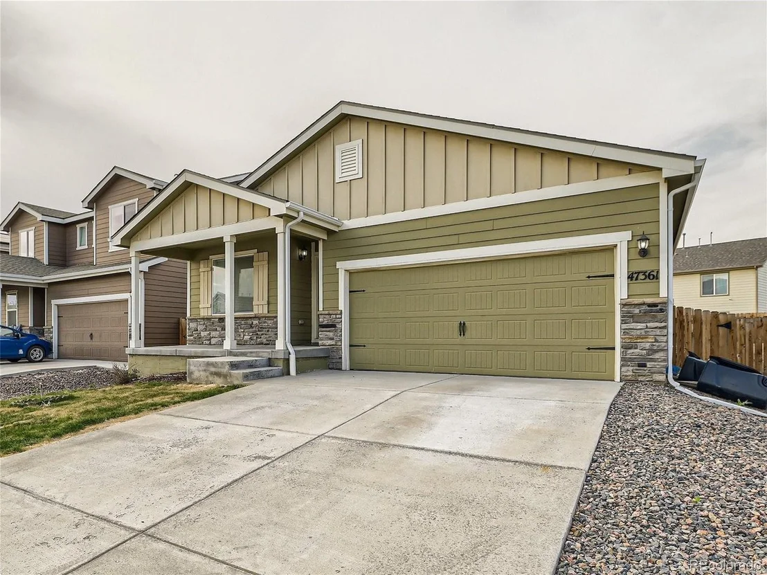 Photo of 47361 Lily Ave