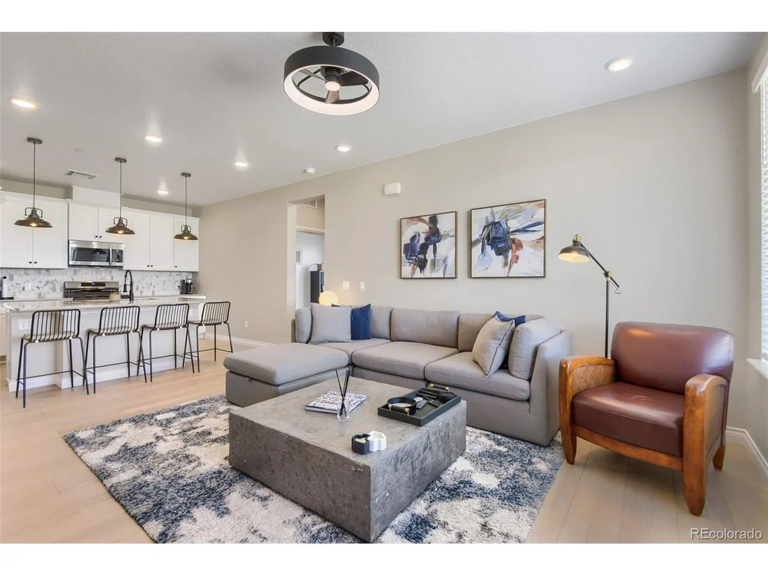 Photo of Unit 201 at 16860 Askins Loop