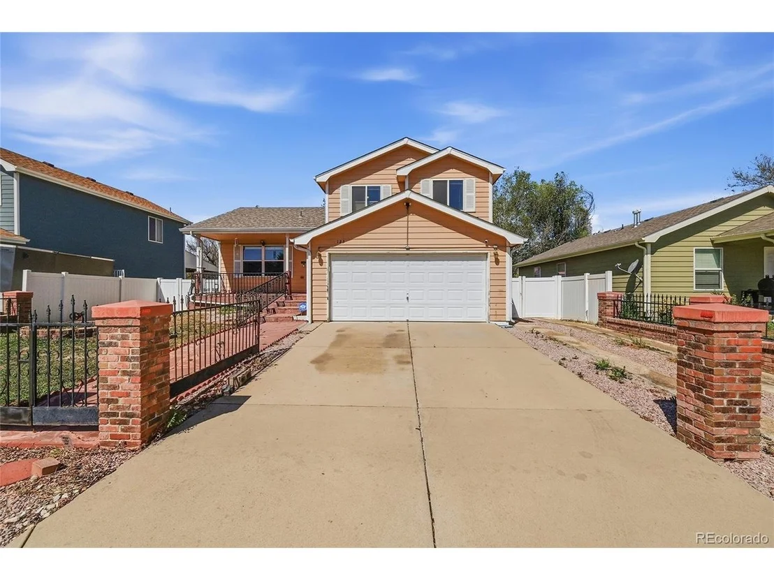 Photo of 123 24th Ave