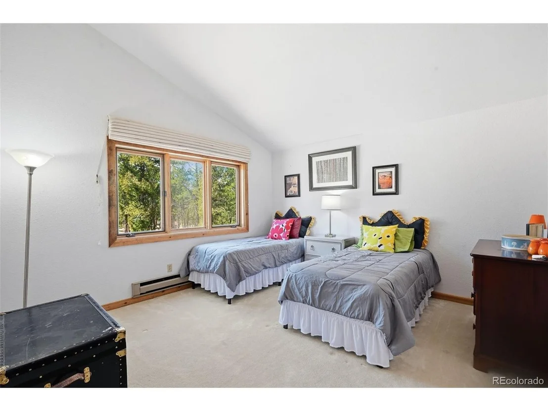 Photo of 107 Ox Yoke Ln