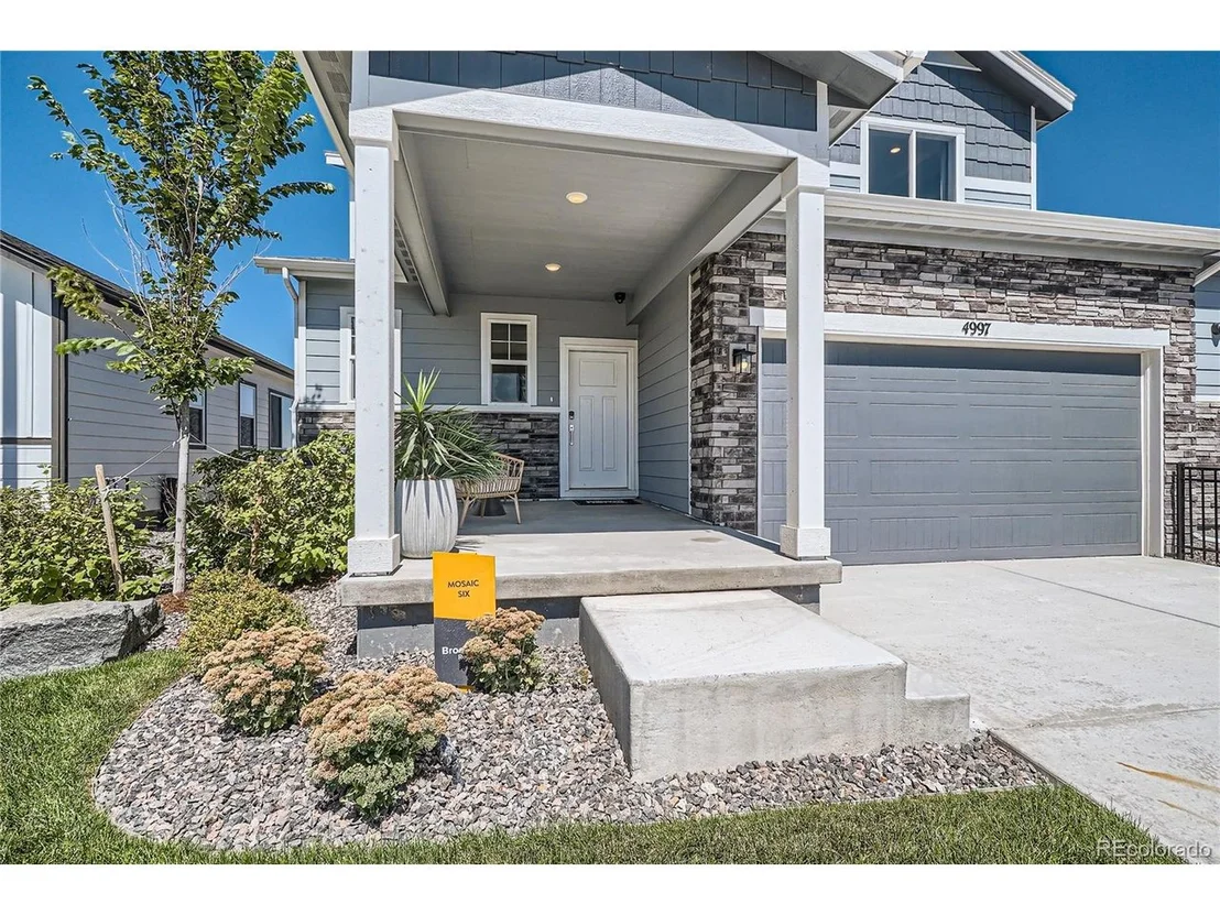 Photo of 4997 Thistle Dr