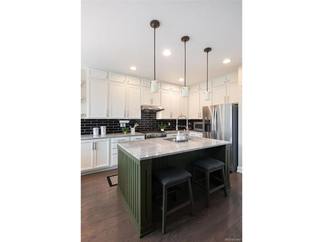 Photo of 1659 Bellflower Dr