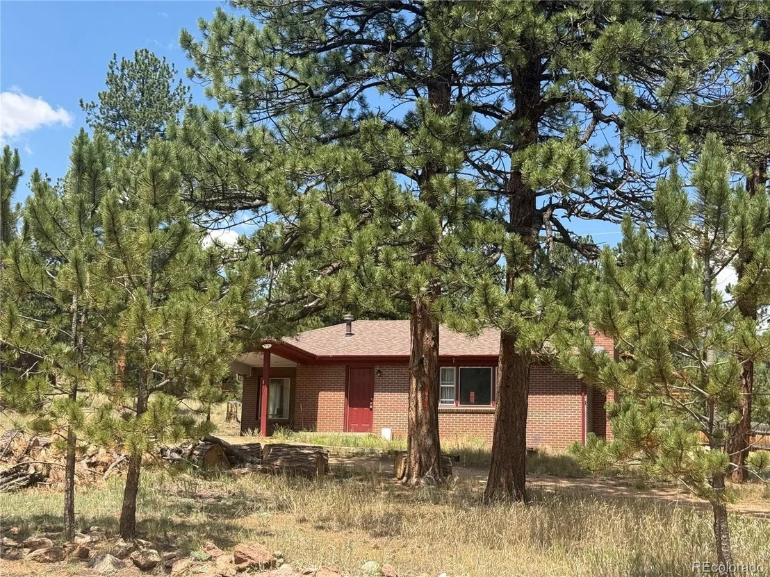 Photo of 63 Fitzsimmons Rd