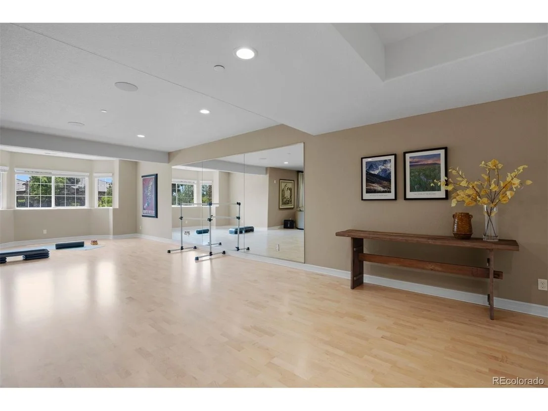 Photo of 5138 Le Duc Dr