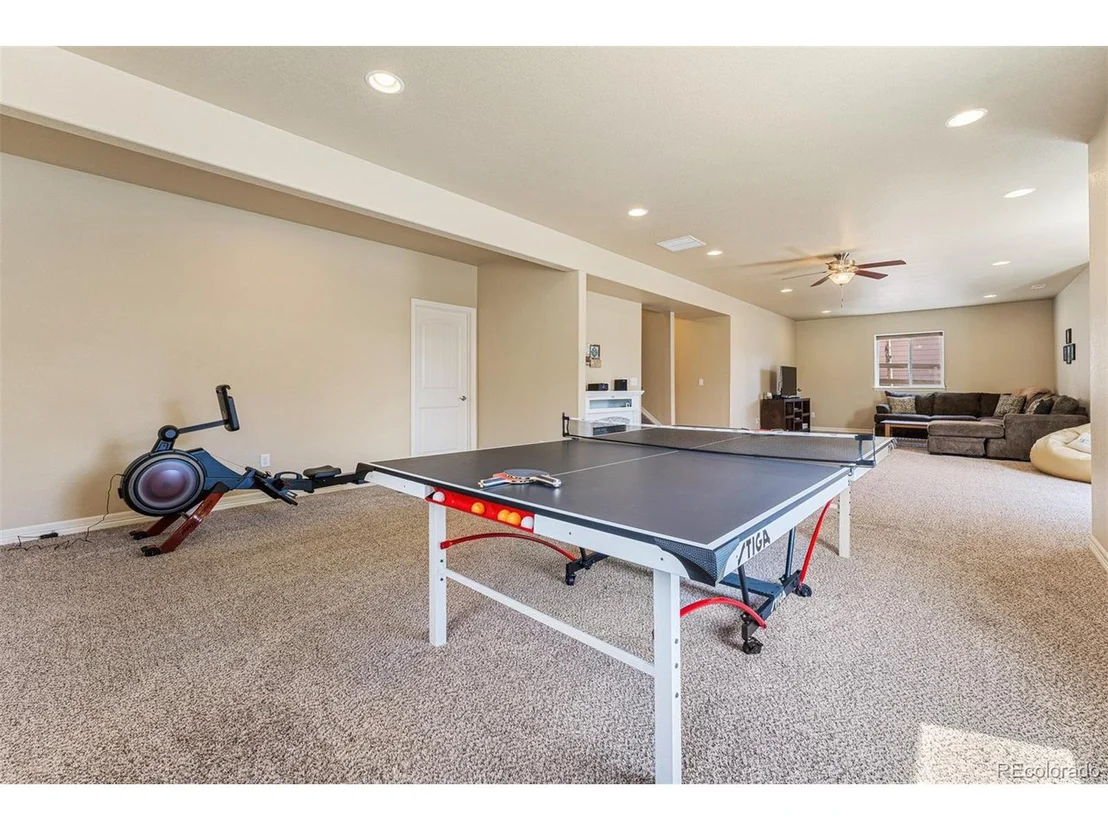 Photo of 669 Biscayne Ct