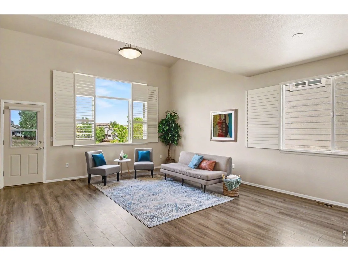 Photo of 7562 Triangle Dr