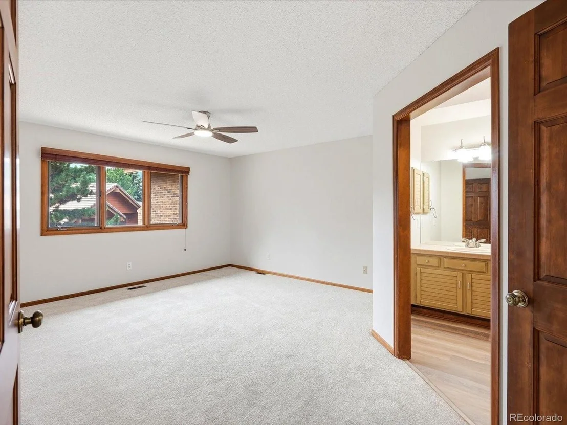 Photo of Unit C at 16082 Deer Ridge Dr