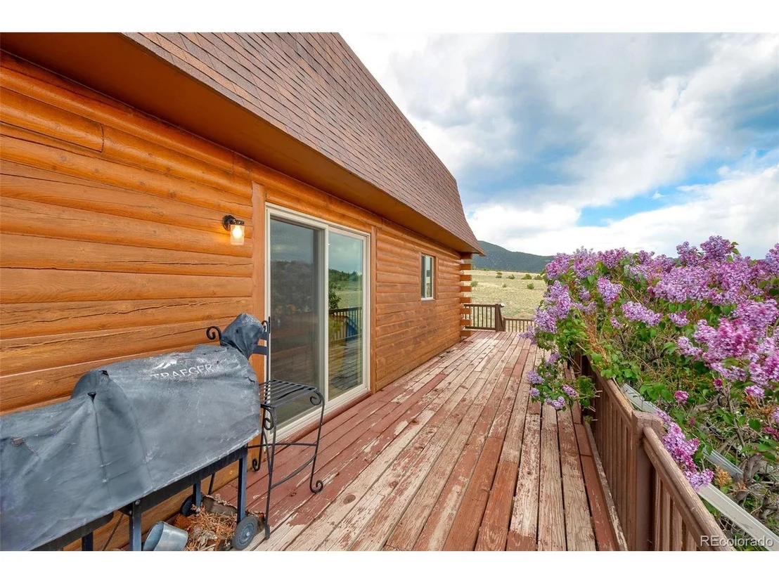 Photo of 7256 Jefferson Rd