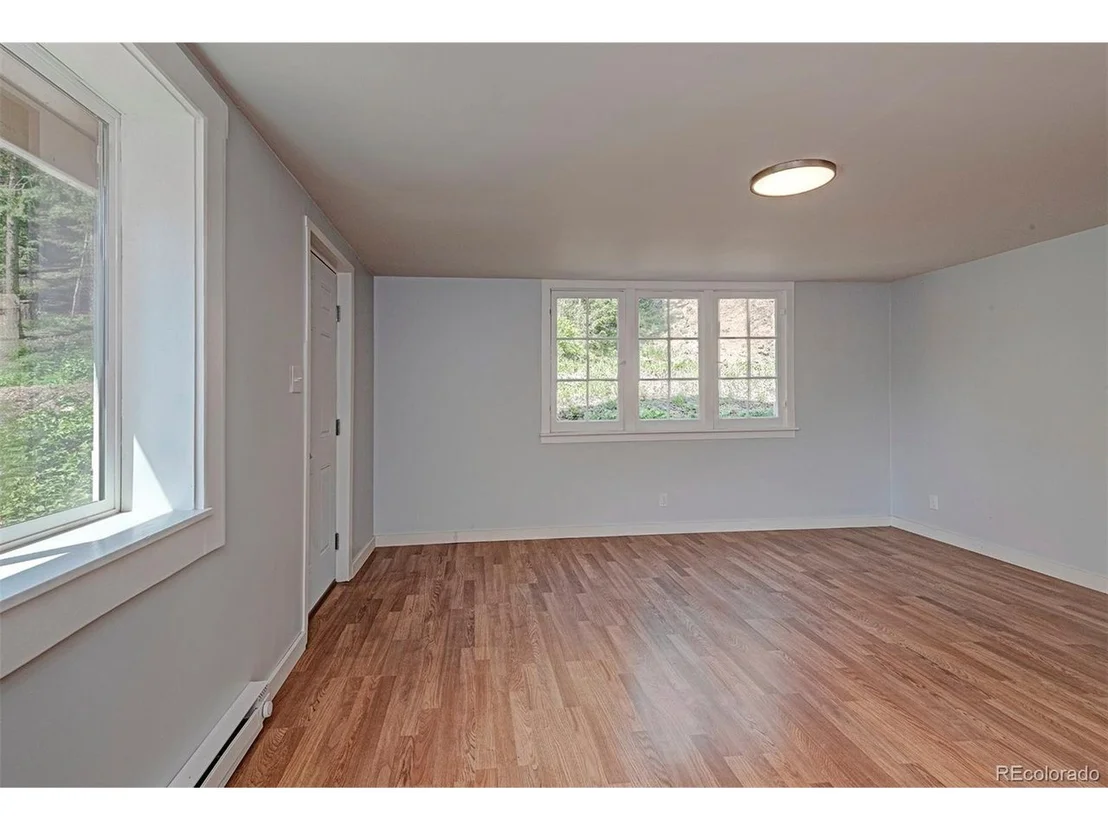 Photo of 2177 Hidden Valley Rd