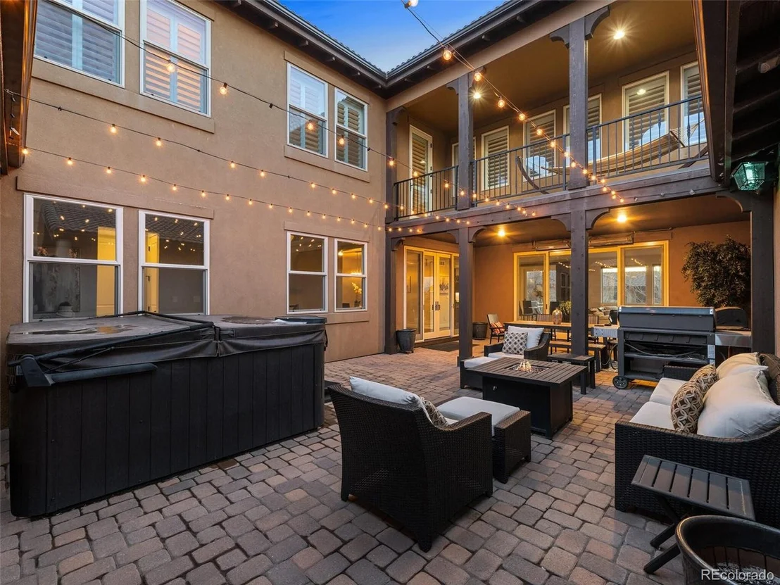 Photo of 9487 Winding Hill Way