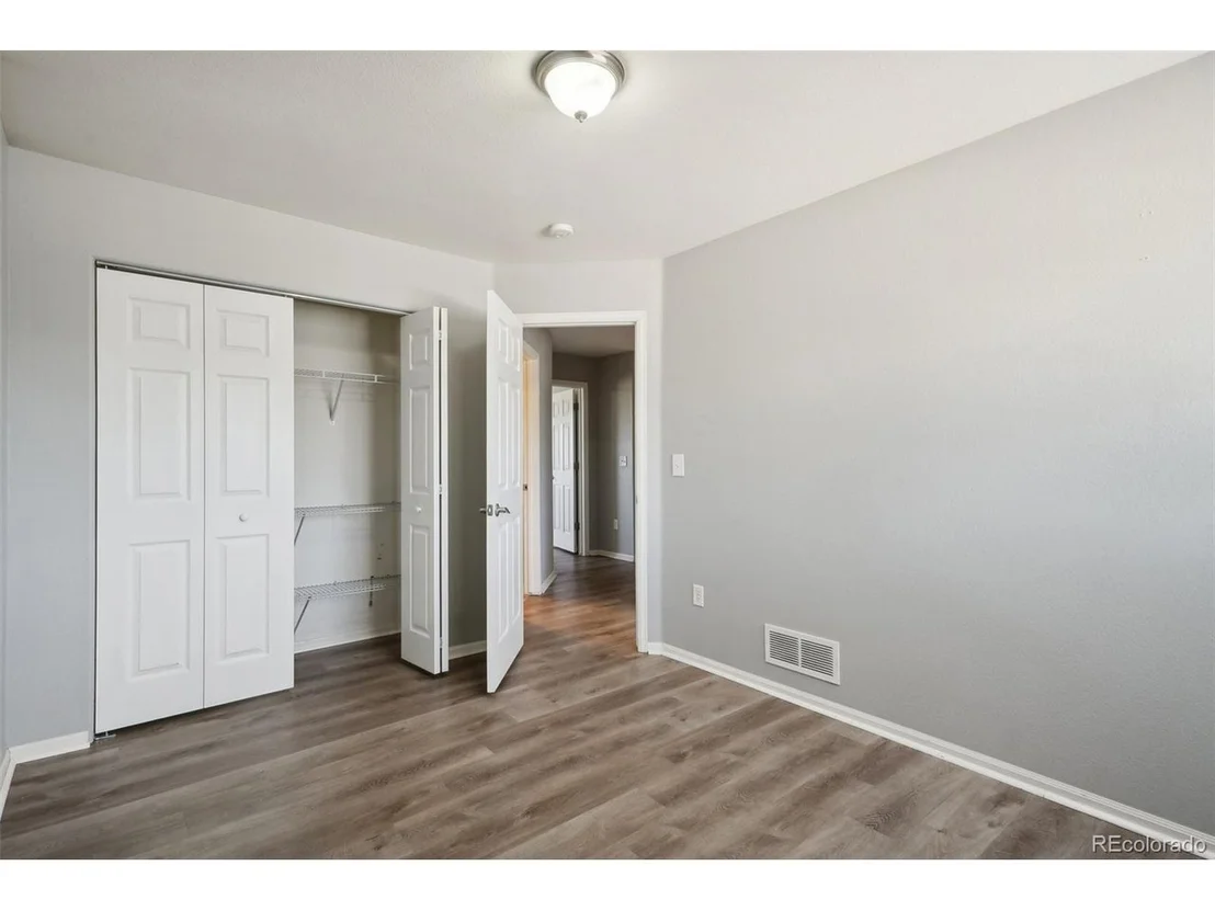 Photo of 9806 Roadrunner Ave